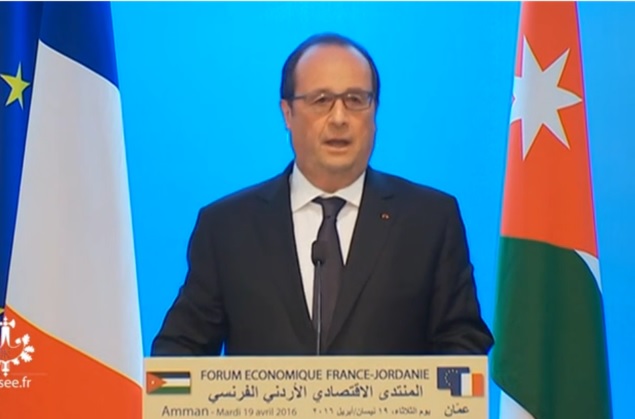 François Hollande lors de son discours dans le cadre du Forum Economique France-Jordanie qui a eu lieu à Amman en Jordanie le 19 avril 2016 - Capture écran