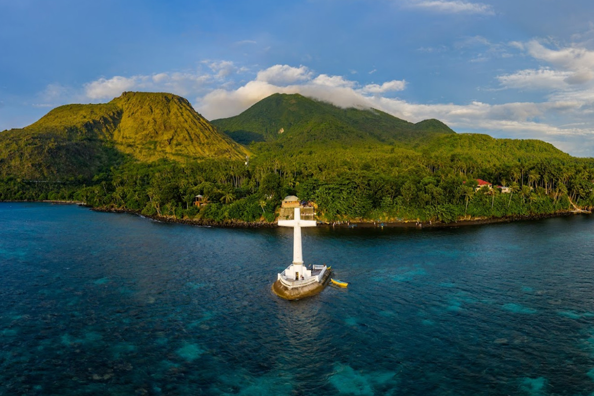 Sunken Cemetery, Camiguin © DTH Travel