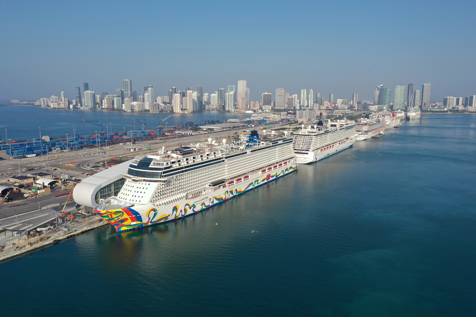 La Floride concentre à elle seule les deux plus grands ports de croisière au monde, dont PortMiami, illustrant le poids stratégique du marché américain dans les choix de déploiement des compagnies. @DepositPhotos