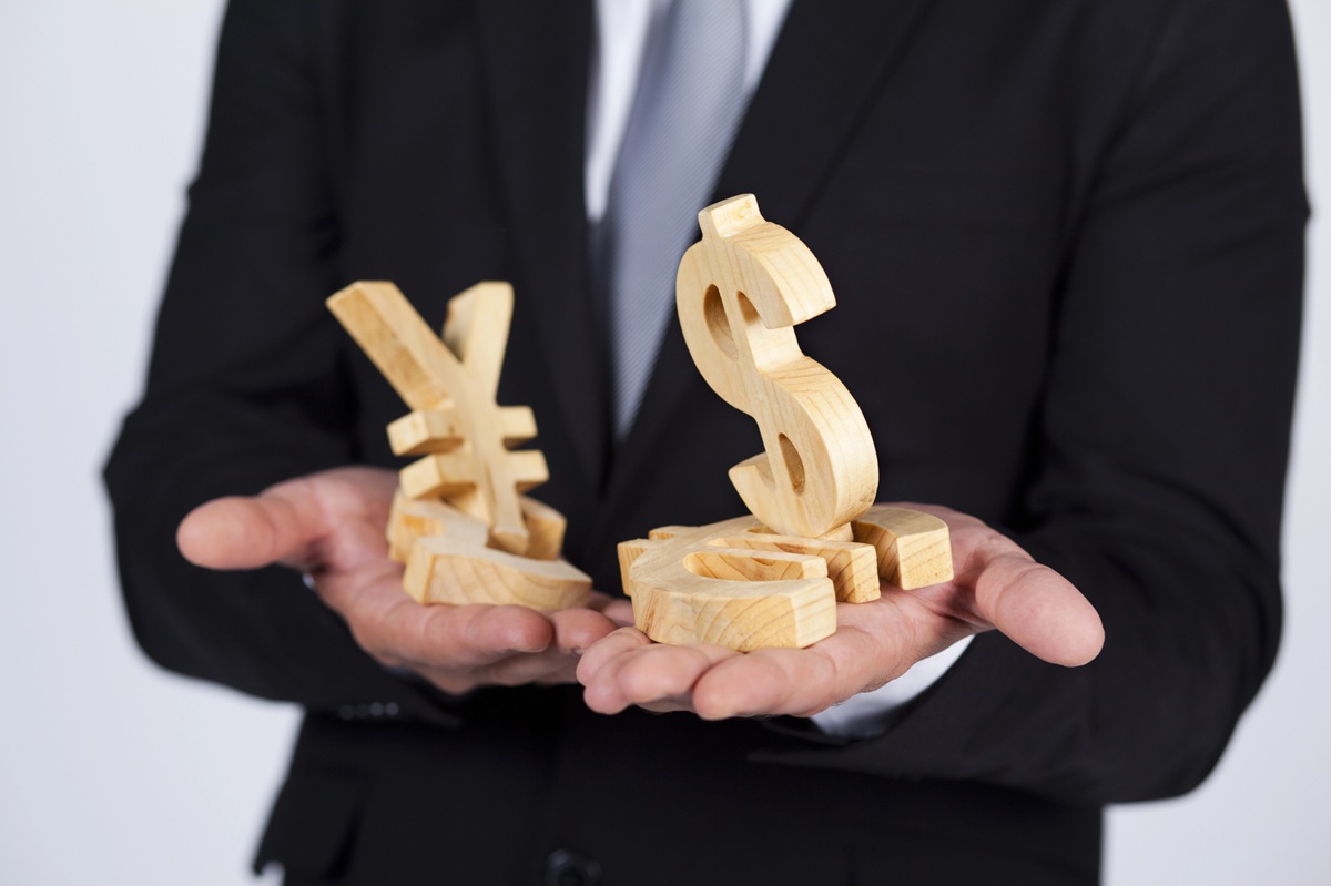 Marché des changes : L’euro résiste, le yen s’enfonce et le dollar joue les refuges - Depositphotos.com Author ikinciadres