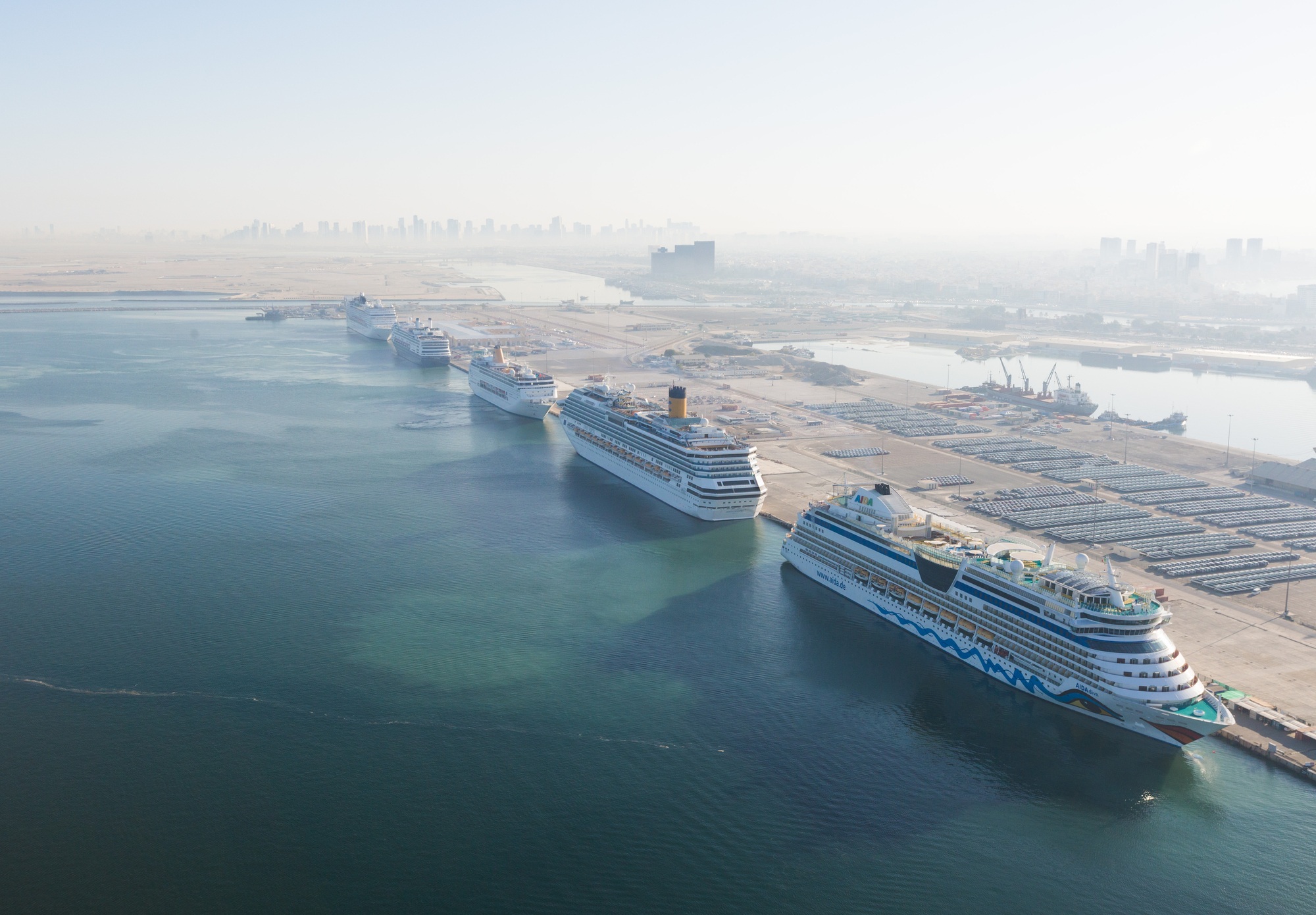 Plusieurs navires de croisière sont actuellement maintenus à quai dans les ports du Golfe, notamment à Dubaï. Photo d'illustration @DepositPhotos.comn danny.dannyallison.co.uk
