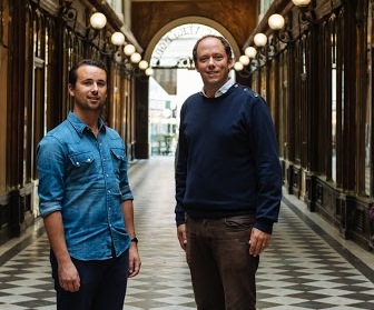 Les fondateurs Romain Viennois et Johan Anssens de France Hostels