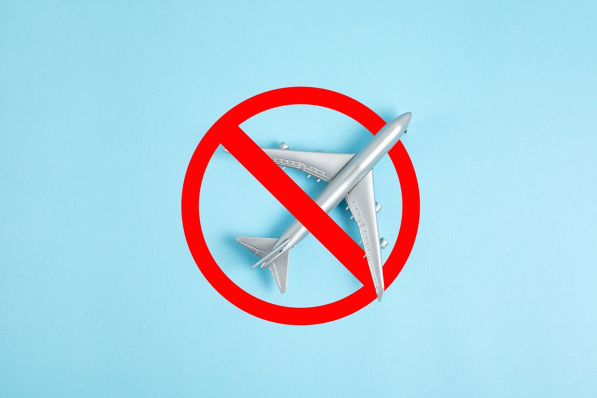 Des milliers de vols ont été annulés suite aux frappes américano-israéliennes et iraniennes au Moyen Orient - Depositphotos.com, Netrun78