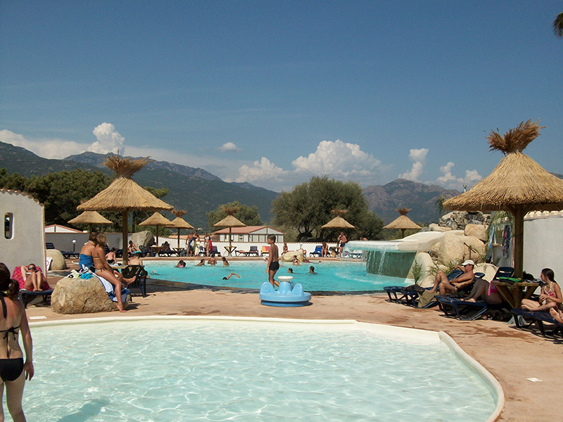 © Camping Tikiti – Fonds Ollandini