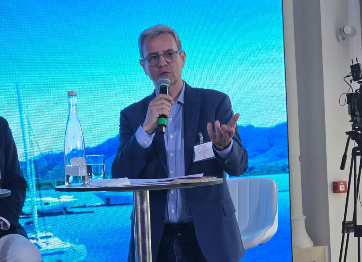 Hervé Tilmont Directeur général du SETO présente les différentes actualité du syndicat - Photo CE