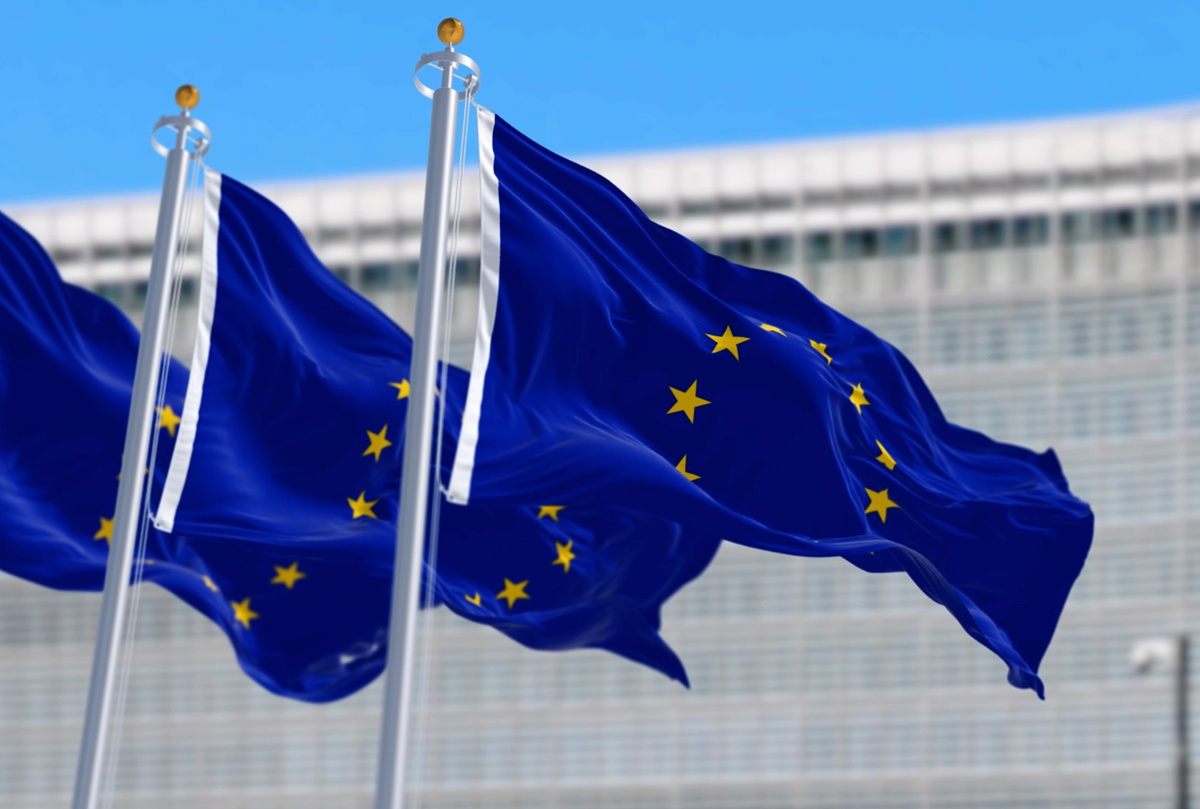 Directive sur les voyages à forfait : adoption finale du Conseil de l'UE - Depositphotos.com  Auteur rarrarorro