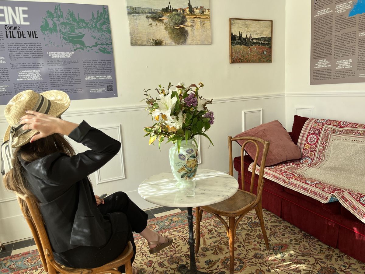 Intérieur de la maison louée par les Monet et les Hoschedé à Vétheuil - Photo :  PB