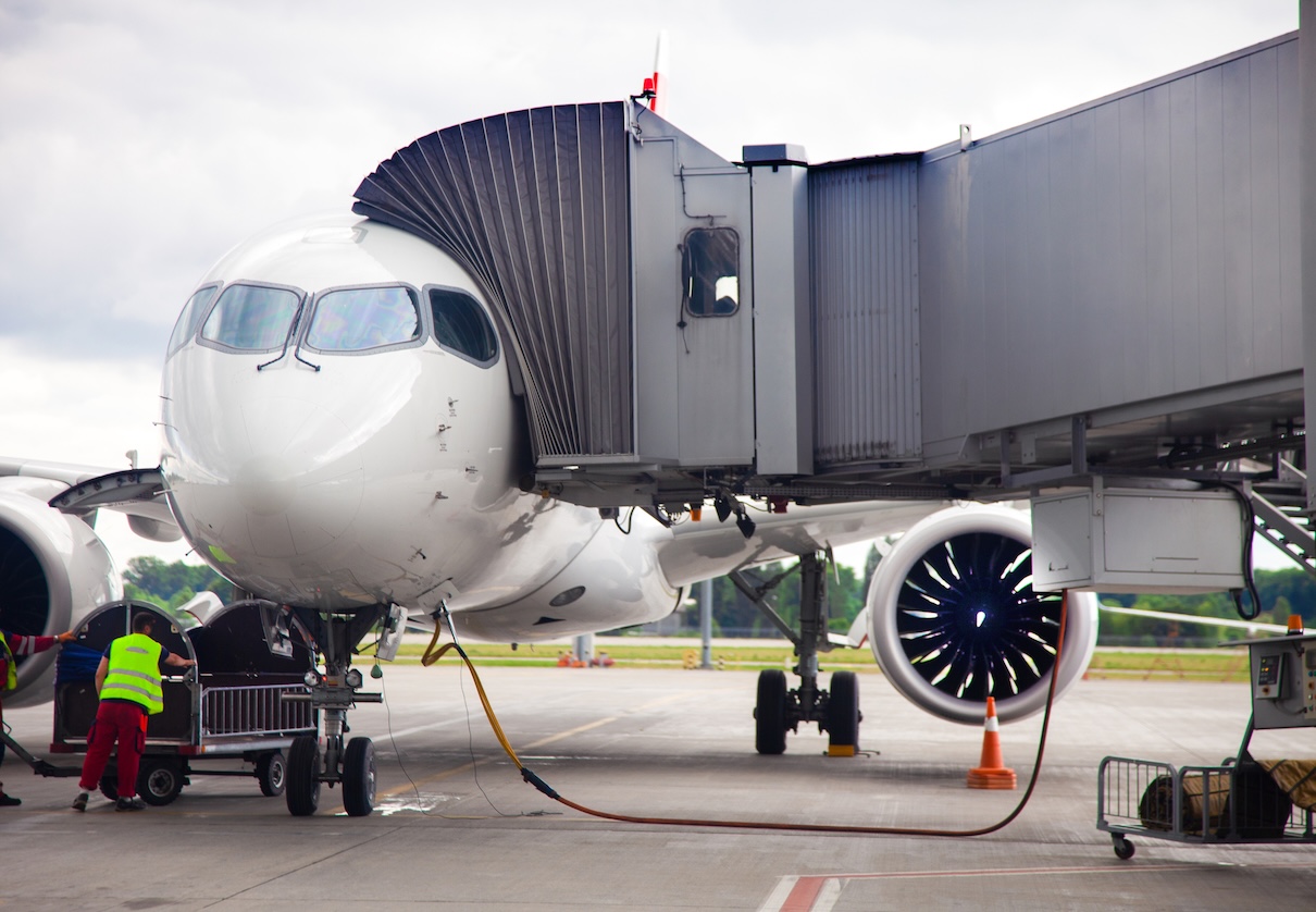 FRAM absorbe les hausses carburant sur les dossiers déjà vendus - Depositphotos.com @Real_life