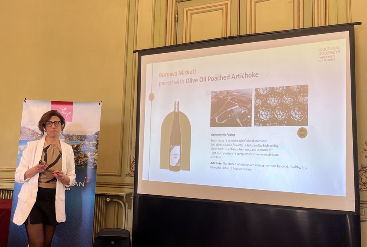 L’œnologue Vildan Elif Bozhurt a présenté les sept terroirs viticoles turcs © PB