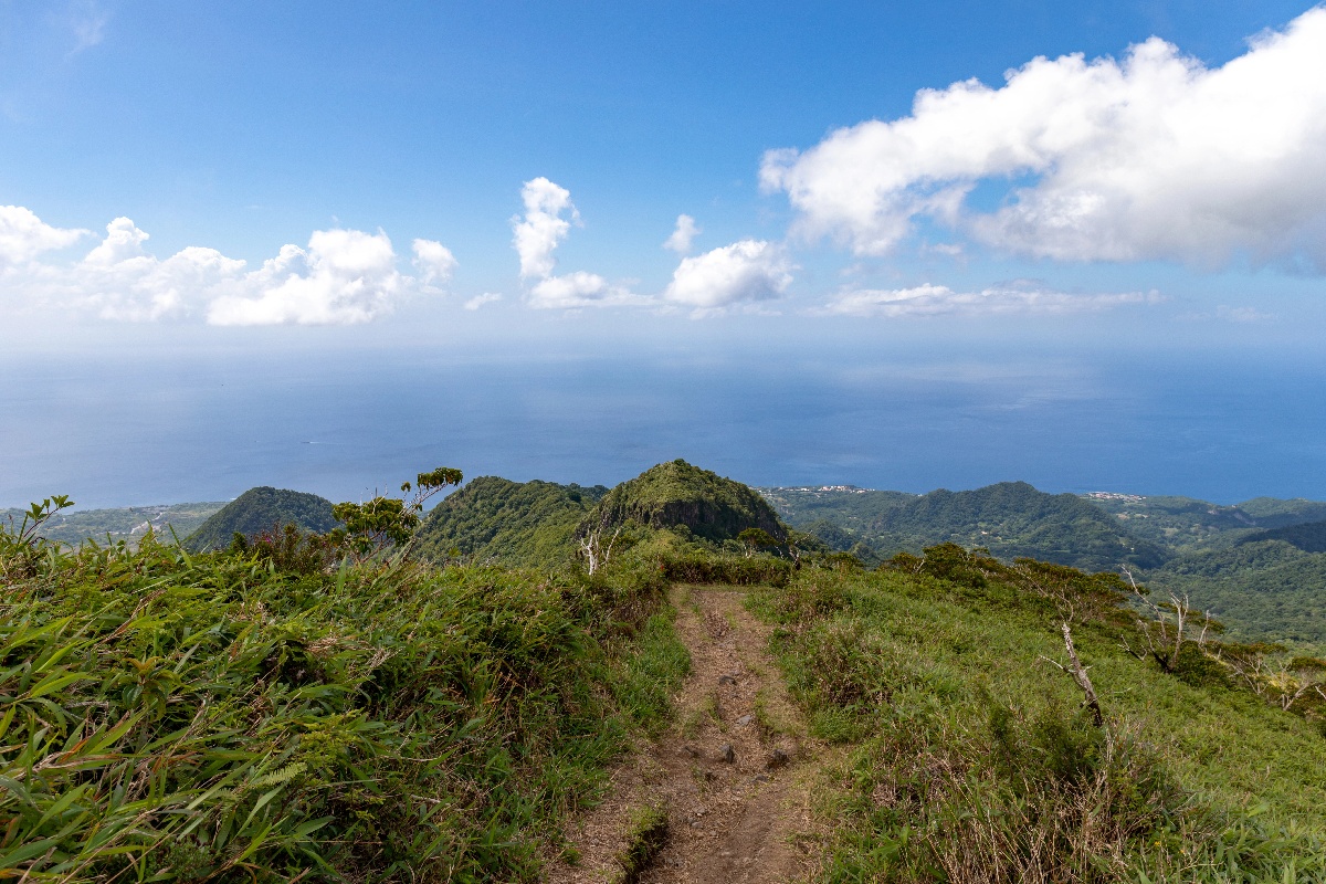 Faire l’ascension de la Montagne Pelée en Martinique - Depositphotos.com Auteur chromoprisme