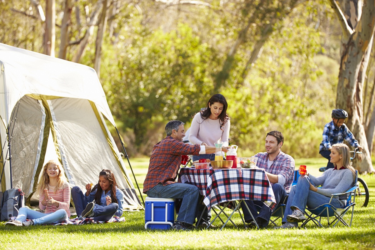 En Allemagne,  environ 6,7 millions de personnes ont pratiqué le camping au cours des trois dernières années. @depositphotos/monkeybusiness