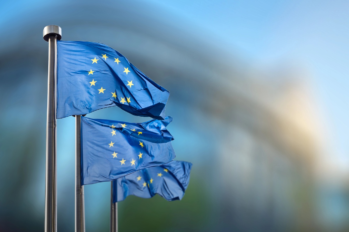 CEI, remboursements, forfaits… ce que change la directive européenne officiellement publiée ! - Depositphotos.com Auteur artjazz