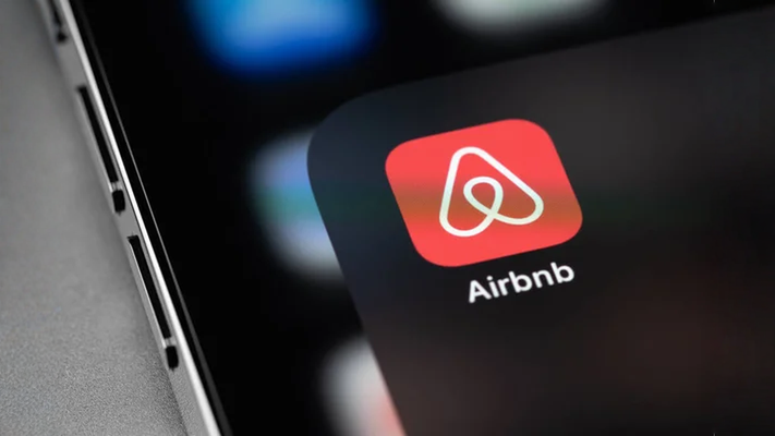 Airbnb et la Fondation du patrimoine lancent la 3e édition du « Grand Prix du patrimoine et du tourisme local », Despositphotos.com, Photo by Primakov