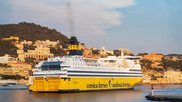 Le Mega Serena vient de faire sa 1ère traversée, despositphotos.com, Photo by dmiiva1987