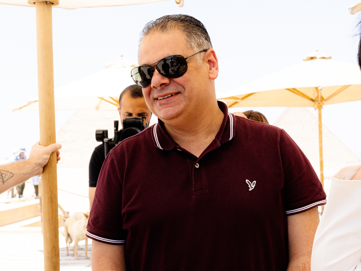 Le Dr Ahmed Youssef, CEO de l'Egyptian Tourism Authority, rend visite aux Pionniers de passage au Caire - Photo : Jules DESPRETZ