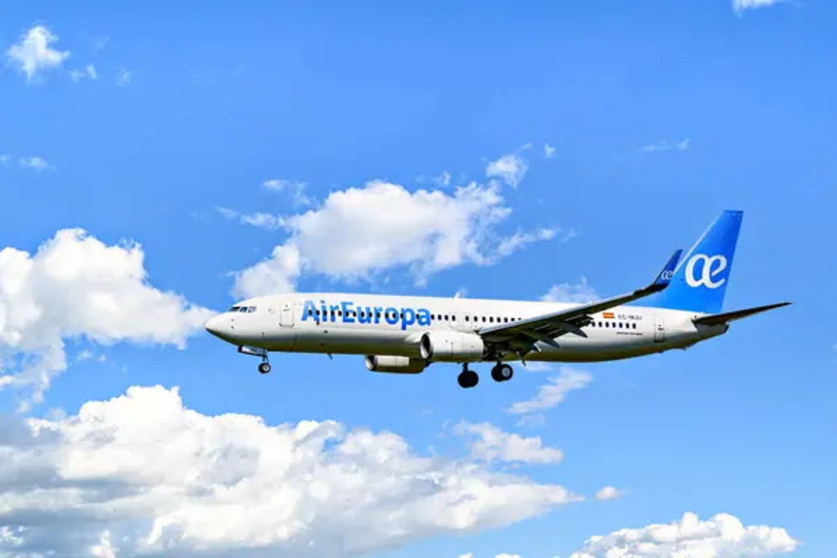 Air Europa augmente ses capacités de près de 6 % pour la saison estivale, Depositphotos.com, Photo by Toni.M