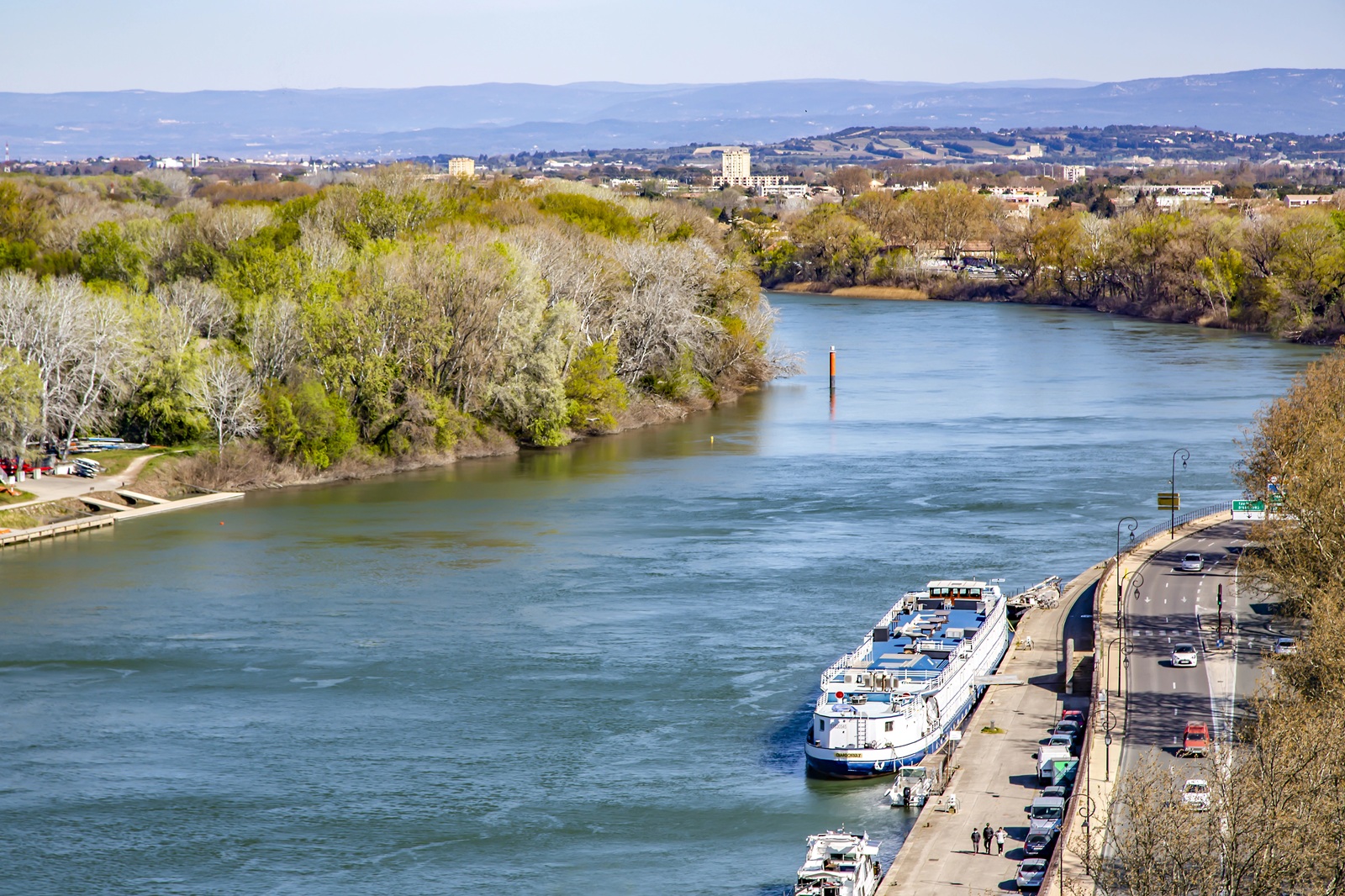Sur l'axe Rhône-Saône, les voyageurs internationaux représentent près de 90% des passagers - DepositPhotos.com, ursula1964