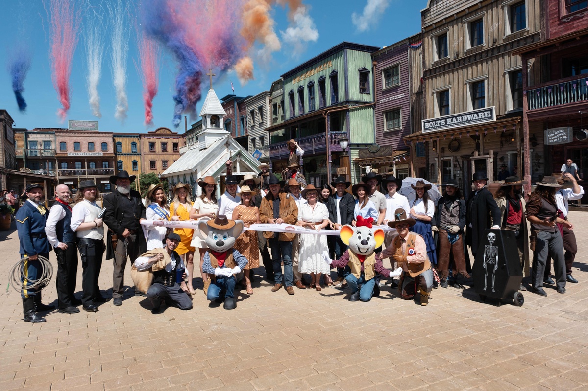 Inauguration du « Riverside Western Lodge » à Europa-Park, Silver Lake City - Photo : Europa-Park