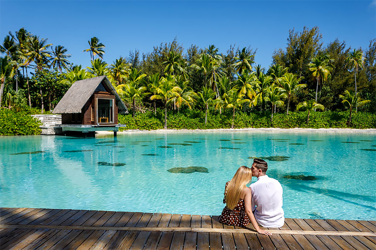 Intercontinental Thalasso Bora Bora   © Damien Gobron