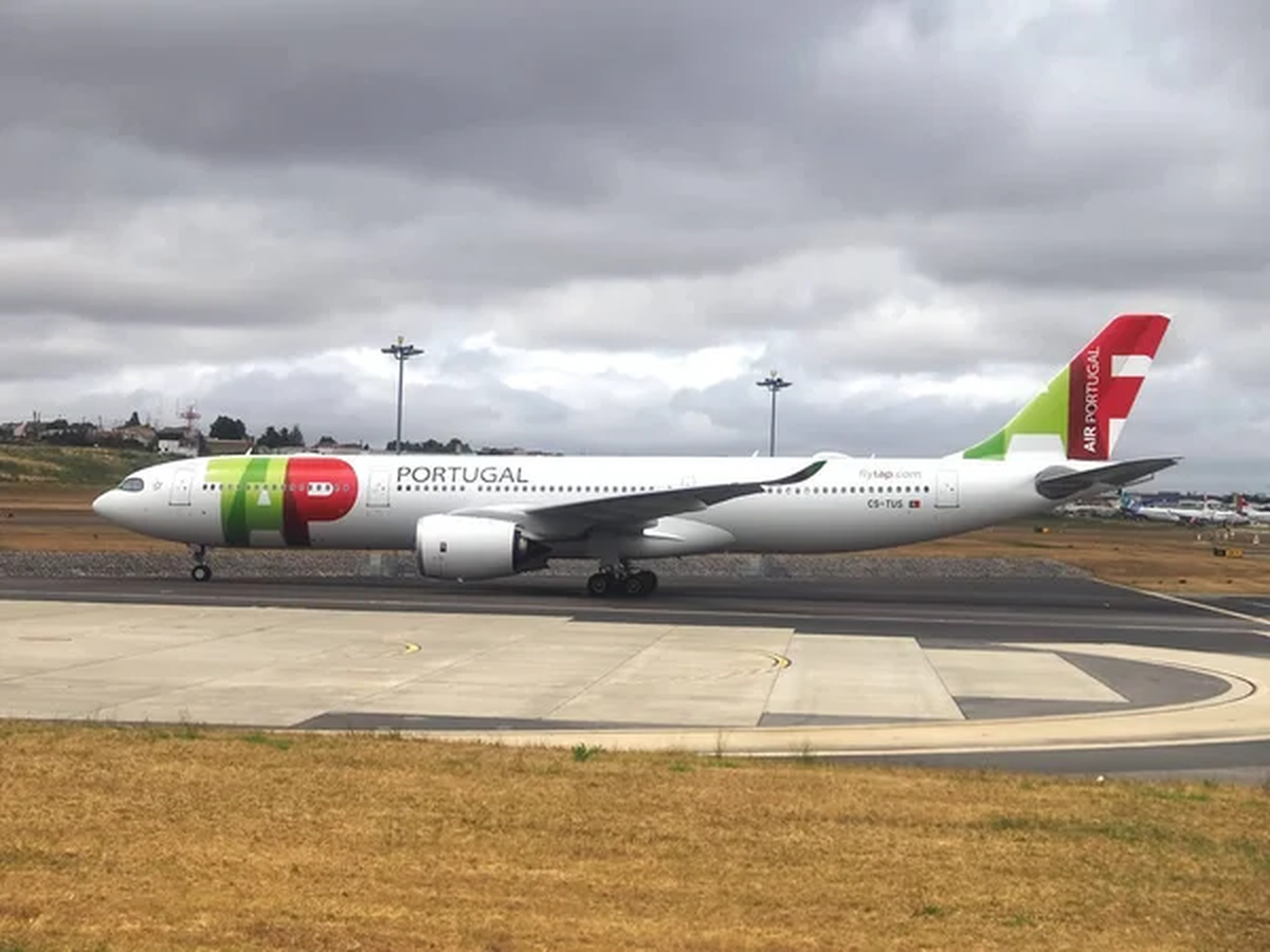 TAP Air Portugal ouvre une ligne directe entre Lisbonne et Curitiba au Brésil, Depositphotos.com Photo by Wirestock