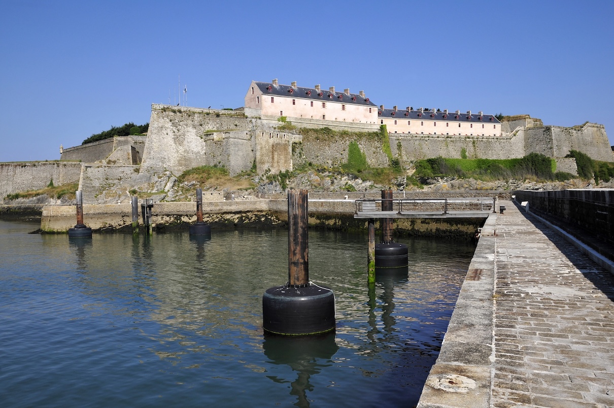 Accor et la Banque des Territoires s'associent pour relancer la Citadelle Vauban de Belle-Île-en-Mer - Depositphos.com @Christian