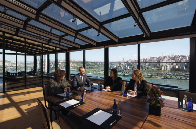 De nombreux hôtels Mövenpick sont dédiés à la clientèle d'affaires - Photo : Mövenpick Hotels & Resorts De nombreux hôtels Mövenpick sont dédiés à la clientèle d'affaires - Photo : Mövenpick Hotels & Resorts