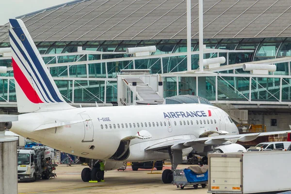 Air France célèbre les 30 ans de son hub à Paris-Charles de Gaulle, Depositphotos.com Photo by sto-noname
