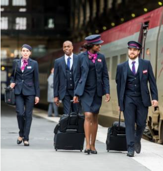 Les agents de Thalys portent leurs nouveaux uniformes à compter de ce mercredi 29 juin 2016 - Photo : Thalys