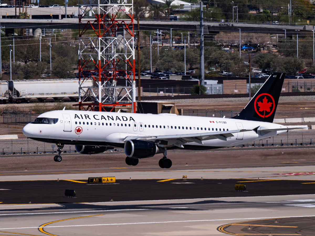 Les vols sont disponibles à la réservation sur le site d'Air Canada - DepositPhotos.com, RLGUESSAZ