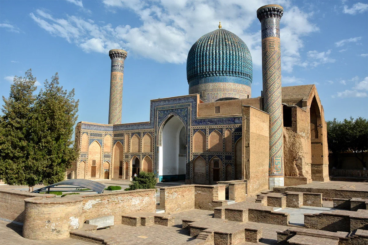 Samarkand Gur Emir © Orient Voyages