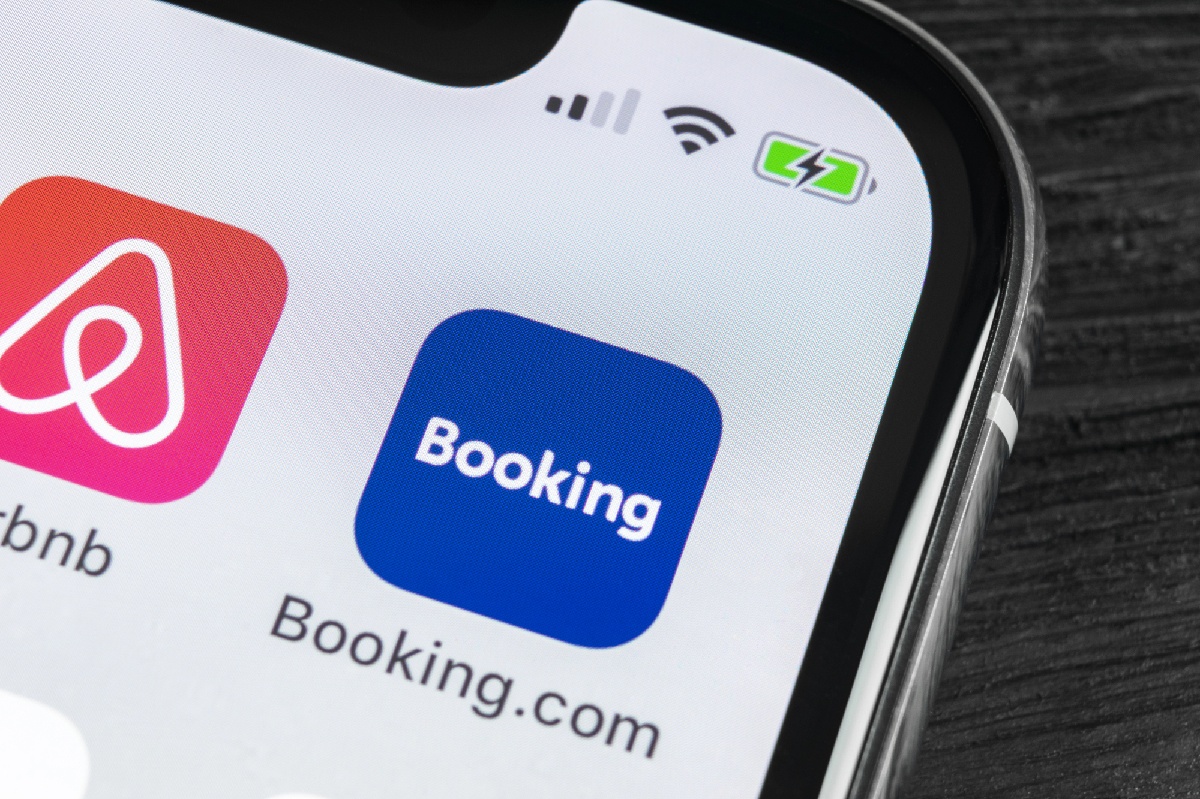E-commerce : Booking.com monte sur le podium, les plateformes de voyage progressent - Depositphotos.com Auteur bigtunaonline