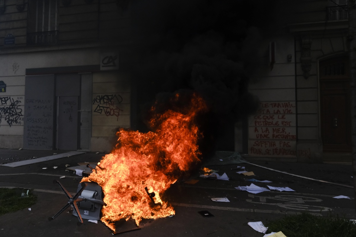 Violences du 17 octobre : les professionnels du tourisme et de la restauration réclament des mesures - photo prise en 2023 à Paris  - Depositphotos.com Auteur Ale_Mi