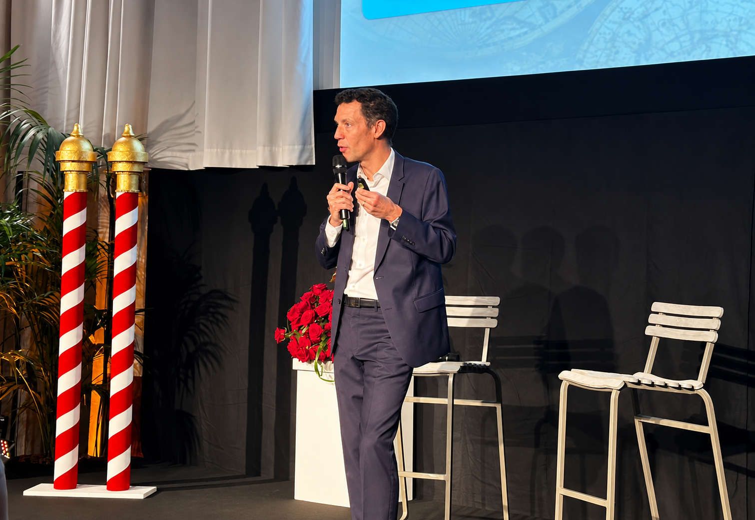 Franck Gervais, DG du groupe Pierre & Vacances a raconté lors du congrès Manor comment l'entreprise a pu repartir de l'avant après avoir frôlé la faillite @NP