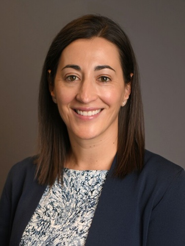 Meghan Montana succèdera à Mark A. Kempa à la direction financière au 1er janvier 2027.  - Photo NCLH)