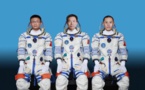 Tourisme spatial, la Chine envoie un civil dans l'espace. L’équipage de Shenzhou16  de gauche à droite : Gui Haichao, Jing Haipeng, Zhu Yangzhu.  - Photo Twitter