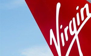 Virgin Atlantic : R. Branson offre le champagne aux passagers pour les 20 ans d'opérations en Afrique du Sud