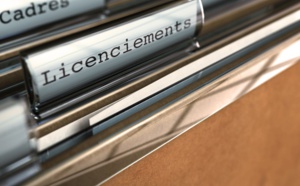 La Case de l'Oncle Dom : Social, ça craint dans le tourisme ! La Case de l'Oncle Dom : Social, ça craint dans le tourisme !