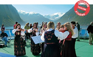 Hurtigruten programmera 4 croisières à thème en 2009