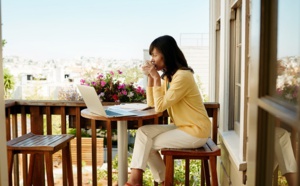 Airbnb cible encore plus les voyageurs d'affaires 