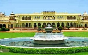 Taj : gestion d'un resort de luxe sur Palm Island Jumeirah à Dubaï