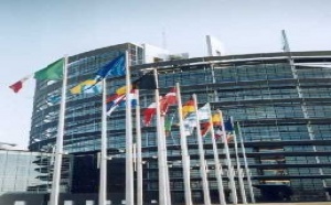 Bruxelles : ok pour la taxation des billets d'avions