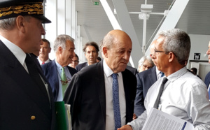 Tourisme : pour J.-Y. Le Drian, 100 millions de visiteurs en 2020 c'est jouable...