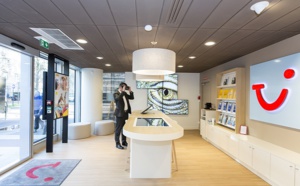 La case de l’Oncle Dom : les agences traditionnelles toujours très "physiques"... La case de l’Oncle Dom : les agences traditionnelles toujours très "physiques"...