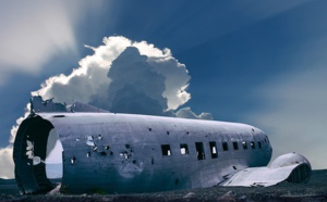 La case de l’Oncle Dom : XL, Corsair, Joon... la valse des pantins ? La case de l’Oncle Dom : XL, Corsair, Joon... la valse des pantins ?