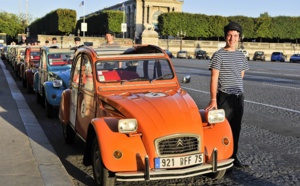 4 roues sous 1 parapluie propose des balades en 2CV électrique