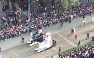 Mexico rassemble plus d'un million de spectateurs pour la Fête des Morts