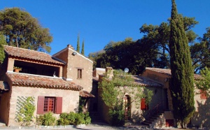 Hameau du Reverdi : 1ère pierre de la stratégie Mer de Villages Club à St Tropez