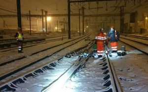 Neige : L'Ile-de-France paralysée, 25 départements touchés