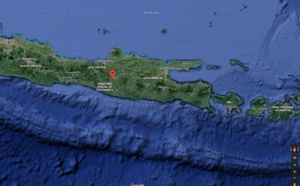 Indonésie : attentats contre des églises sur l'île de Java