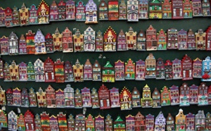 La case de l’Oncle Dom : Over tourisme dans l’port d’Amsterdam… La case de l’Oncle Dom : Over tourisme dans l’port d’Amsterdam…